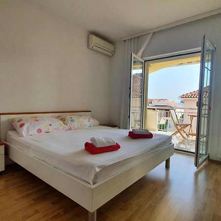 Apartments Renato ザダル エクステリア 写真