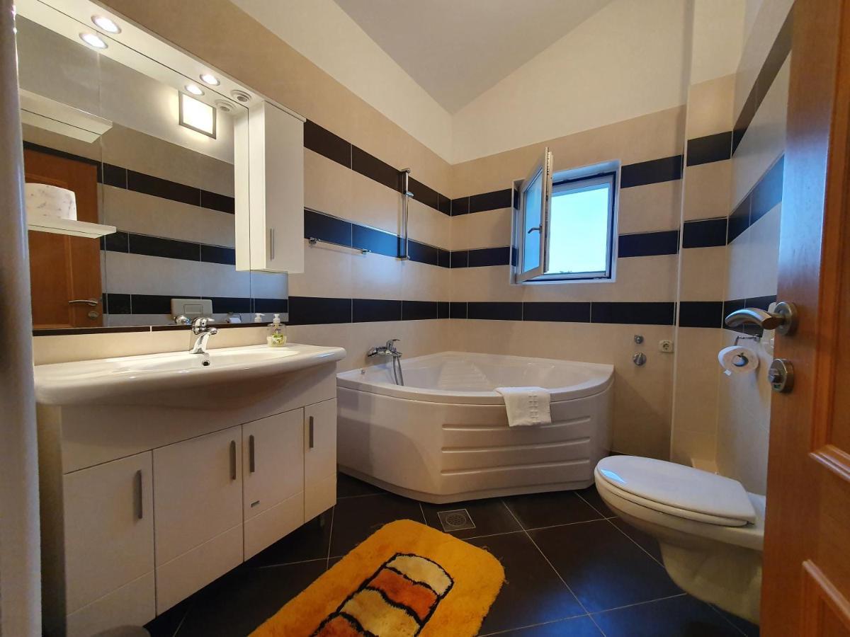 Apartments Renato ザダル エクステリア 写真